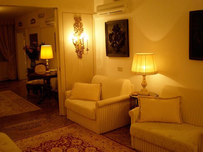 B&B La Corte Dei Dogi Venice Luaran gambar